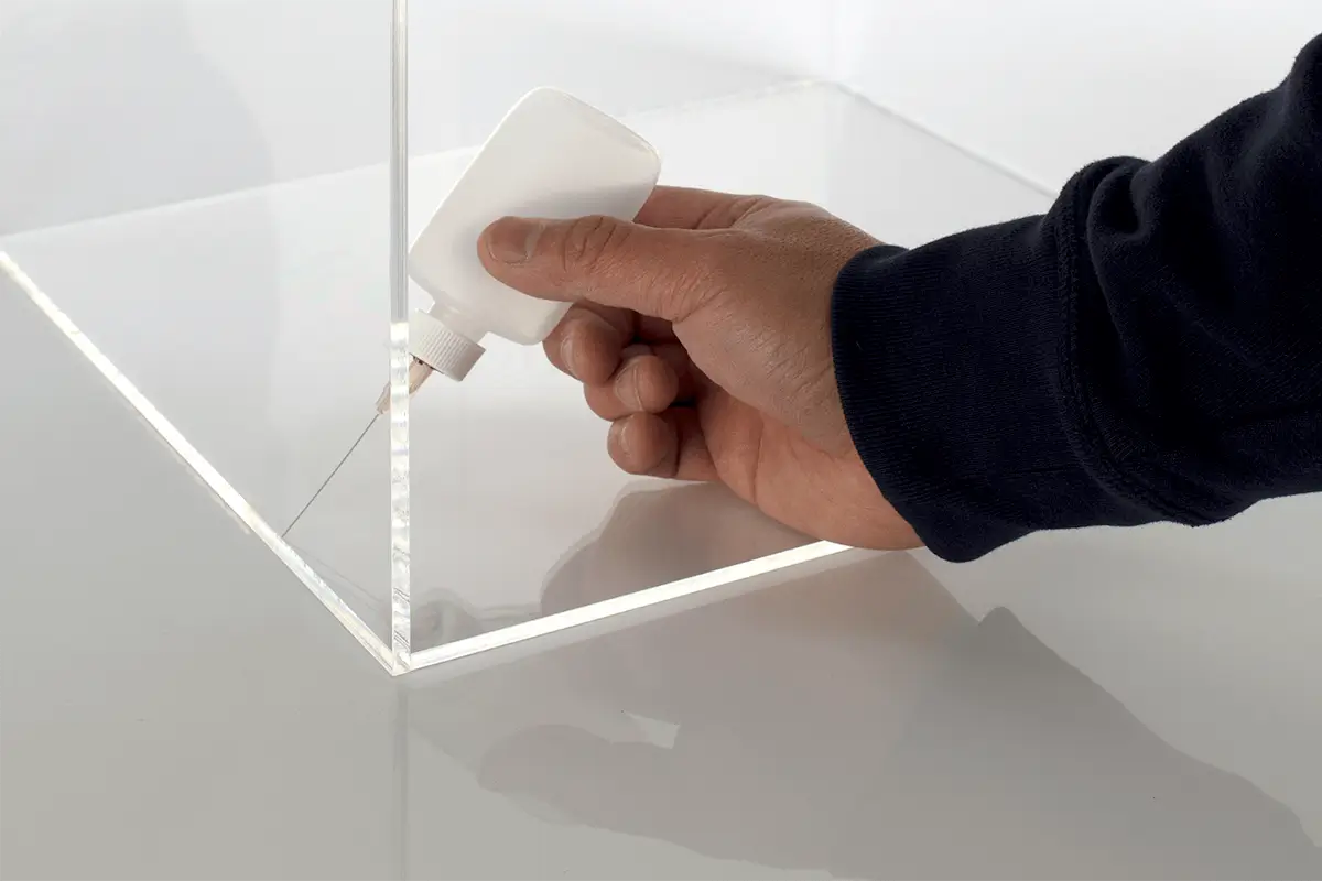 how to glue acrylic sheet